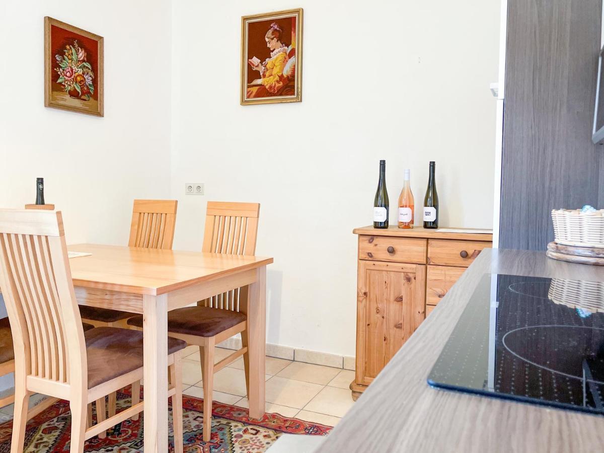 Einfache Ferienwohnungen Im Winzerort Loiben Duernstein Luaran gambar